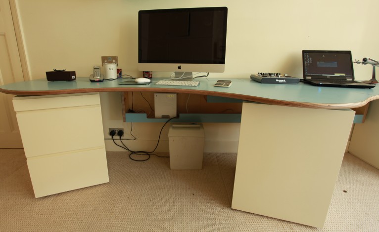 desk 1