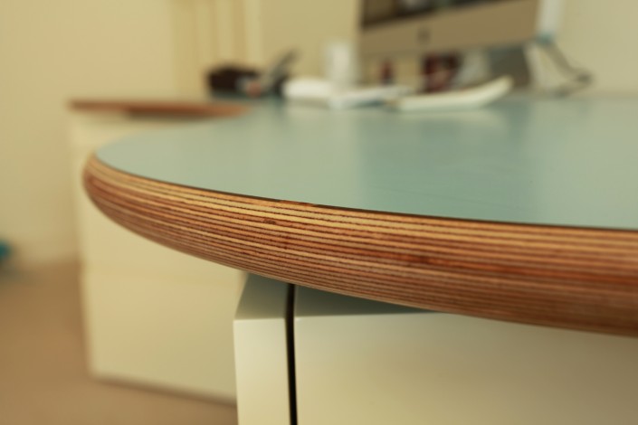 desk_detail