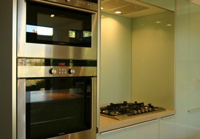 kitchen_oven